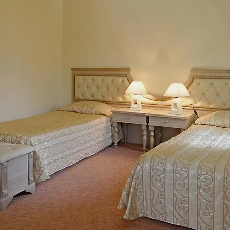 бордо Хотел 3*