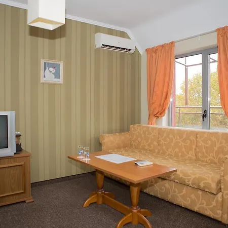 Ξενοδοχείο Bordo 3*